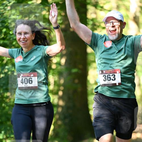 06.10.2024 - Bramfelder Halbmarathon 2024 Dr. Thomas Lammeyer http://msf.ph/oto/7339445 06.10.2024 10:33:00 Laufen 406, 33, 363 meine-sportfotos.de