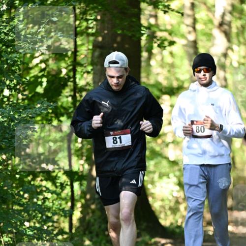 06.10.2024 - Bramfelder Halbmarathon 2024 Dr. Thomas Lammeyer http://msf.ph/oto/7339491 06.10.2024 10:33:44 Laufen 81, 80 meine-sportfotos.de