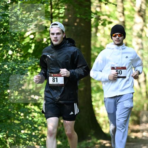 06.10.2024 - Bramfelder Halbmarathon 2024 Dr. Thomas Lammeyer http://msf.ph/oto/7339494 06.10.2024 10:33:44 Laufen 81, 30 meine-sportfotos.de
