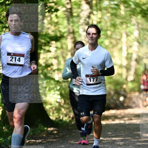 06.10.2024 - Bramfelder Halbmarathon 2024 Dr. Thomas Lammeyer http://msf.ph/oto/7339532 06.10.2024 10:34:26 Laufen 214, 1, 177 meine-sportfotos.de