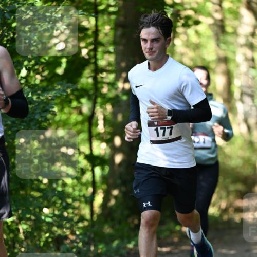 06.10.2024 - Bramfelder Halbmarathon 2024 Dr. Thomas Lammeyer http://msf.ph/oto/7339539 06.10.2024 10:34:27 Laufen 177 meine-sportfotos.de