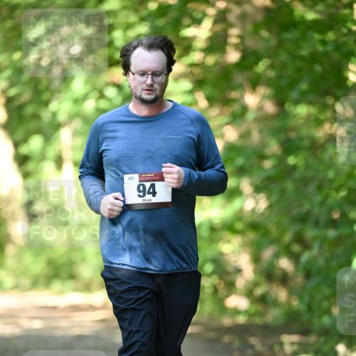 06.10.2024 - Bramfelder Halbmarathon 2024 Dr. Thomas Lammeyer http://msf.ph/oto/7339605 06.10.2024 10:35:35 Laufen 137, 94 meine-sportfotos.de