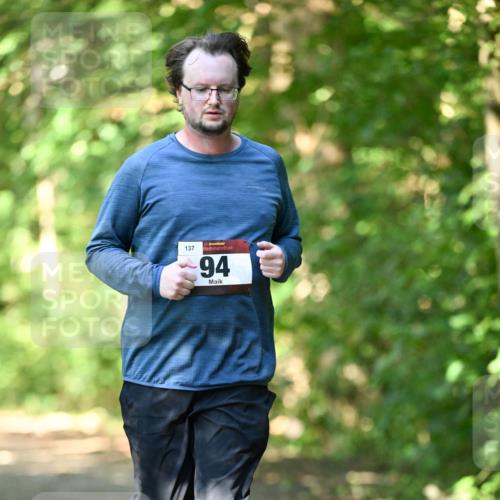 06.10.2024 - Bramfelder Halbmarathon 2024 Dr. Thomas Lammeyer http://msf.ph/oto/7339608 06.10.2024 10:35:35 Laufen 137, 33, 94 meine-sportfotos.de