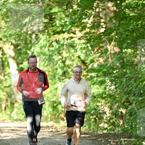 06.10.2024 - Bramfelder Halbmarathon 2024 Dr. Thomas Lammeyer http://msf.ph/oto/7339610 06.10.2024 10:36:02 Laufen 385, 39 meine-sportfotos.de