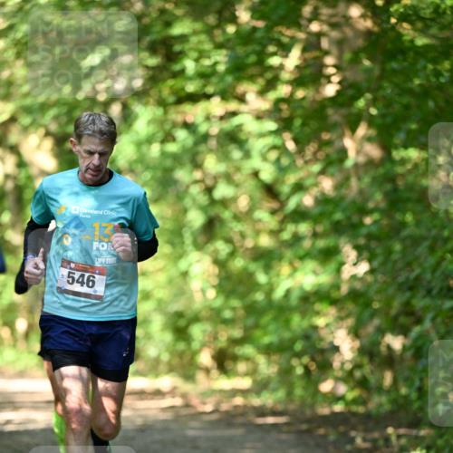 06.10.2024 - Bramfelder Halbmarathon 2024 Dr. Thomas Lammeyer http://msf.ph/oto/7339654 06.10.2024 10:36:17 Laufen 13, 546 meine-sportfotos.de