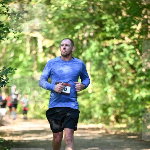 06.10.2024 - Bramfelder Halbmarathon 2024 Dr. Thomas Lammeyer http://msf.ph/oto/7339669 06.10.2024 10:36:22 Laufen 5 meine-sportfotos.de