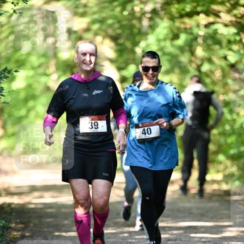 06.10.2024 - Bramfelder Halbmarathon 2024 Dr. Thomas Lammeyer http://msf.ph/oto/7339787 06.10.2024 10:37:28 Laufen 39, 59, 40 meine-sportfotos.de
