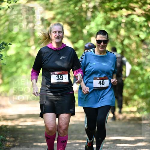 06.10.2024 - Bramfelder Halbmarathon 2024 Dr. Thomas Lammeyer http://msf.ph/oto/7339790 06.10.2024 10:37:29 Laufen 39, 59, 40 meine-sportfotos.de