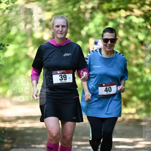 06.10.2024 - Bramfelder Halbmarathon 2024 Dr. Thomas Lammeyer http://msf.ph/oto/7339796 06.10.2024 10:37:30 Laufen 39, 59, 40 meine-sportfotos.de
