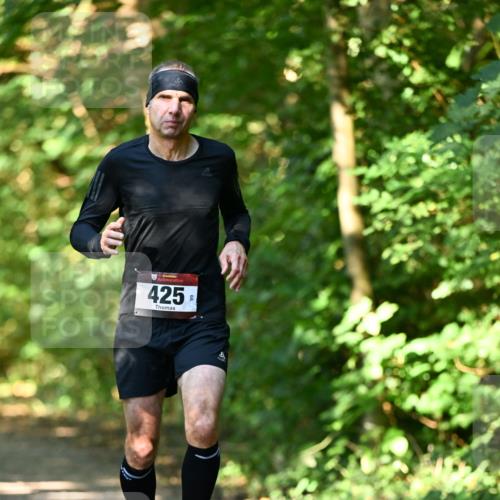 06.10.2024 - Bramfelder Halbmarathon 2024 Dr. Thomas Lammeyer http://msf.ph/oto/7339814 06.10.2024 10:38:17 Laufen 99, 425 meine-sportfotos.de