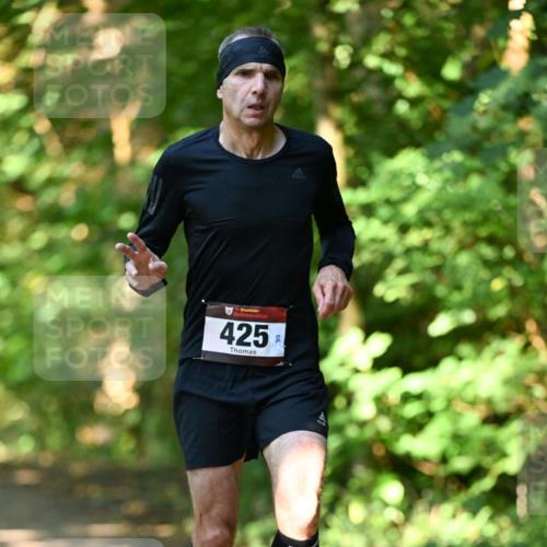 06.10.2024 - Bramfelder Halbmarathon 2024 Dr. Thomas Lammeyer http://msf.ph/oto/7339819 06.10.2024 10:38:18 Laufen 425 meine-sportfotos.de