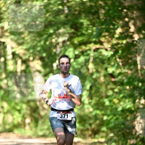 06.10.2024 - Bramfelder Halbmarathon 2024 Dr. Thomas Lammeyer http://msf.ph/oto/7339827 06.10.2024 10:38:55 Laufen 371 meine-sportfotos.de