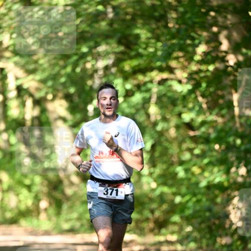 06.10.2024 - Bramfelder Halbmarathon 2024 Dr. Thomas Lammeyer http://msf.ph/oto/7339828 06.10.2024 10:38:55 Laufen 371 meine-sportfotos.de