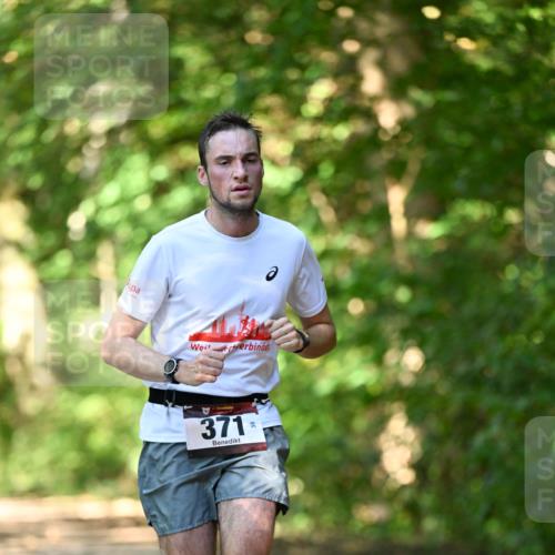 06.10.2024 - Bramfelder Halbmarathon 2024 Dr. Thomas Lammeyer http://msf.ph/oto/7339837 06.10.2024 10:38:57 Laufen 371 meine-sportfotos.de