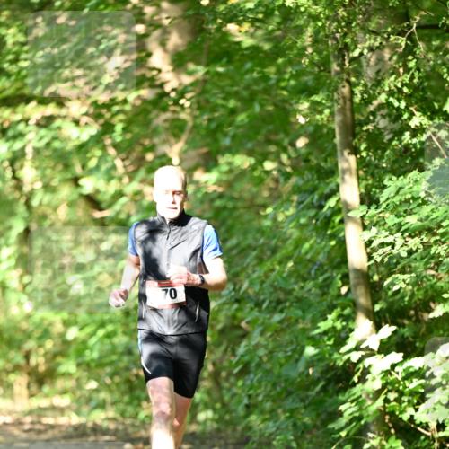 06.10.2024 - Bramfelder Halbmarathon 2024 Dr. Thomas Lammeyer http://msf.ph/oto/7339877 06.10.2024 10:39:40 Laufen 70 meine-sportfotos.de