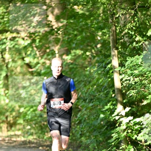 06.10.2024 - Bramfelder Halbmarathon 2024 Dr. Thomas Lammeyer http://msf.ph/oto/7339878 06.10.2024 10:39:40 Laufen 570 meine-sportfotos.de
