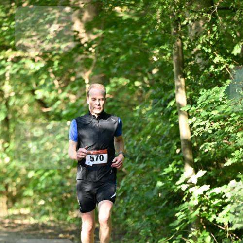 06.10.2024 - Bramfelder Halbmarathon 2024 Dr. Thomas Lammeyer http://msf.ph/oto/7339879 06.10.2024 10:39:40 Laufen 570 meine-sportfotos.de