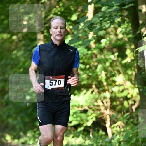 06.10.2024 - Bramfelder Halbmarathon 2024 Dr. Thomas Lammeyer http://msf.ph/oto/7339892 06.10.2024 10:39:42 Laufen 47, 570 meine-sportfotos.de