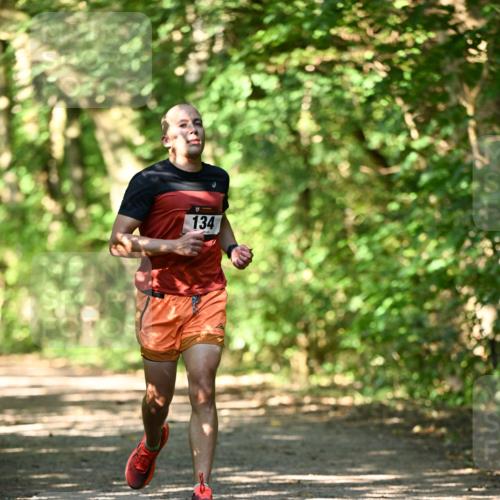 06.10.2024 - Bramfelder Halbmarathon 2024 Dr. Thomas Lammeyer http://msf.ph/oto/7339900 06.10.2024 10:40:09 Laufen 17, 134 meine-sportfotos.de