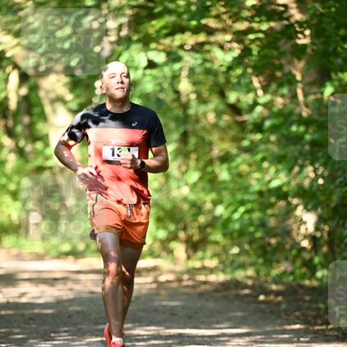 06.10.2024 - Bramfelder Halbmarathon 2024 Dr. Thomas Lammeyer http://msf.ph/oto/7339902 06.10.2024 10:40:10 Laufen 13 meine-sportfotos.de