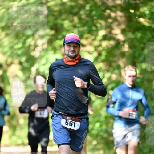 06.10.2024 - Bramfelder Halbmarathon 2024 Dr. Thomas Lammeyer http://msf.ph/oto/7339958 06.10.2024 10:40:26 Laufen 561, 45 meine-sportfotos.de