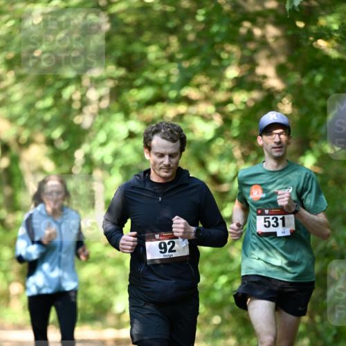 06.10.2024 - Bramfelder Halbmarathon 2024 Dr. Thomas Lammeyer http://msf.ph/oto/7339964 06.10.2024 10:40:28 Laufen 92, 531, 94 meine-sportfotos.de