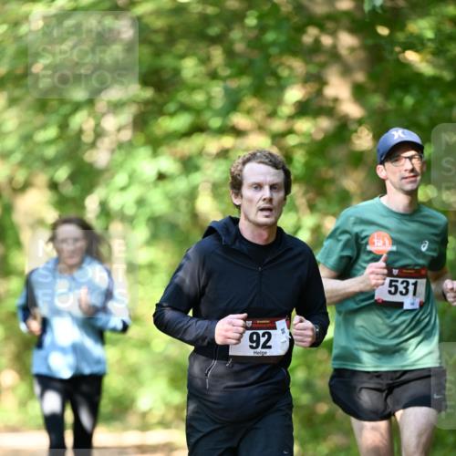 06.10.2024 - Bramfelder Halbmarathon 2024 Dr. Thomas Lammeyer http://msf.ph/oto/7339967 06.10.2024 10:40:28 Laufen 92, 531 meine-sportfotos.de