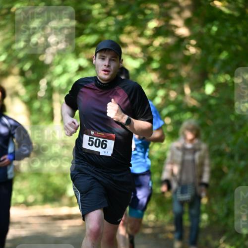 06.10.2024 - Bramfelder Halbmarathon 2024 Dr. Thomas Lammeyer http://msf.ph/oto/7339986 06.10.2024 10:40:55 Laufen 506, 111 meine-sportfotos.de