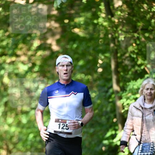 06.10.2024 - Bramfelder Halbmarathon 2024 Dr. Thomas Lammeyer http://msf.ph/oto/7339994 06.10.2024 10:41:03 Laufen 125 meine-sportfotos.de