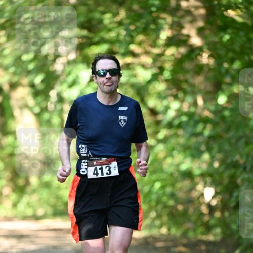 06.10.2024 - Bramfelder Halbmarathon 2024 Dr. Thomas Lammeyer http://msf.ph/oto/7340023 06.10.2024 10:41:08 Laufen 413, 114 meine-sportfotos.de