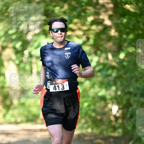 06.10.2024 - Bramfelder Halbmarathon 2024 Dr. Thomas Lammeyer http://msf.ph/oto/7340025 06.10.2024 10:41:09 Laufen 413, 14, 114 meine-sportfotos.de