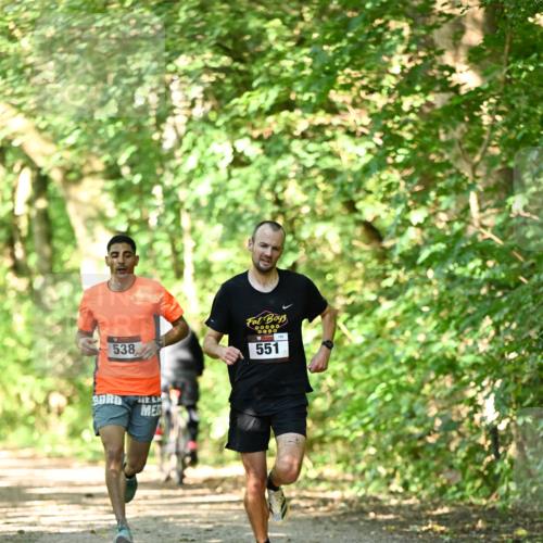 06.10.2024 - Bramfelder Halbmarathon 2024 Dr. Thomas Lammeyer http://msf.ph/oto/7340028 06.10.2024 10:41:26 Laufen 538, 0000, 551, 717 meine-sportfotos.de