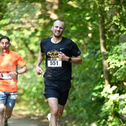 06.10.2024 - Bramfelder Halbmarathon 2024 Dr. Thomas Lammeyer http://msf.ph/oto/7340042 06.10.2024 10:41:28 Laufen 1000, 538, 551 meine-sportfotos.de