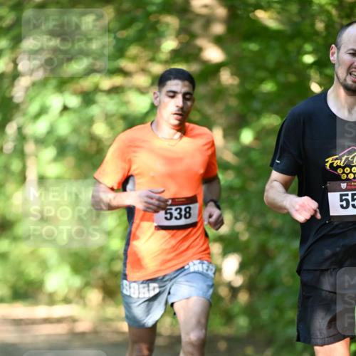 06.10.2024 - Bramfelder Halbmarathon 2024 Dr. Thomas Lammeyer http://msf.ph/oto/7340046 06.10.2024 10:41:29 Laufen 538, 55 meine-sportfotos.de