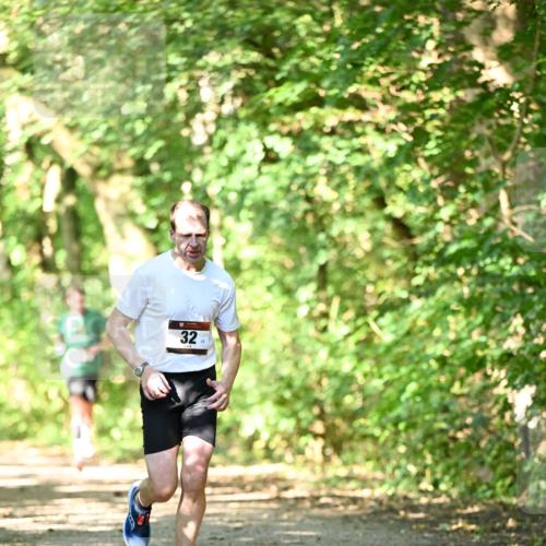 06.10.2024 - Bramfelder Halbmarathon 2024 Dr. Thomas Lammeyer http://msf.ph/oto/7340056 06.10.2024 10:41:34 Laufen 32 meine-sportfotos.de
