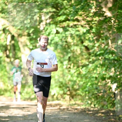 06.10.2024 - Bramfelder Halbmarathon 2024 Dr. Thomas Lammeyer http://msf.ph/oto/7340058 06.10.2024 10:41:34 Laufen 22 meine-sportfotos.de
