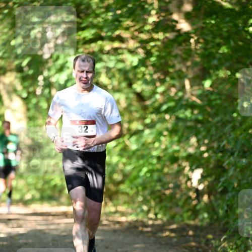 06.10.2024 - Bramfelder Halbmarathon 2024 Dr. Thomas Lammeyer http://msf.ph/oto/7340064 06.10.2024 10:41:35 Laufen 32 meine-sportfotos.de