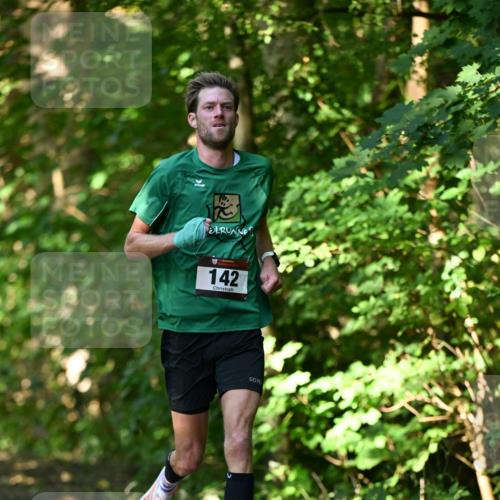 06.10.2024 - Bramfelder Halbmarathon 2024 Dr. Thomas Lammeyer http://msf.ph/oto/7340095 06.10.2024 10:41:42 Laufen 142 meine-sportfotos.de