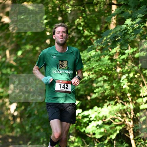 06.10.2024 - Bramfelder Halbmarathon 2024 Dr. Thomas Lammeyer http://msf.ph/oto/7340096 06.10.2024 10:41:42 Laufen 142 meine-sportfotos.de