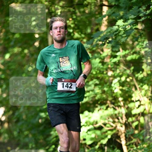 06.10.2024 - Bramfelder Halbmarathon 2024 Dr. Thomas Lammeyer http://msf.ph/oto/7340098 06.10.2024 10:41:42 Laufen 33, 142 meine-sportfotos.de