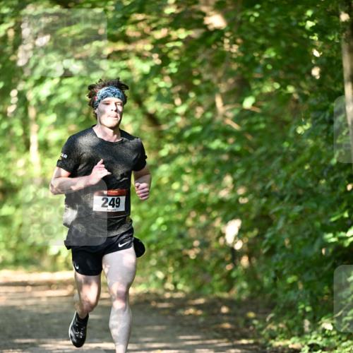 06.10.2024 - Bramfelder Halbmarathon 2024 Dr. Thomas Lammeyer http://msf.ph/oto/7340133 06.10.2024 10:41:53 Laufen 249 meine-sportfotos.de