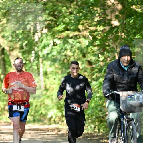 06.10.2024 - Bramfelder Halbmarathon 2024 Dr. Thomas Lammeyer http://msf.ph/oto/7340203 06.10.2024 10:42:08 Laufen 10, 1, 37 meine-sportfotos.de