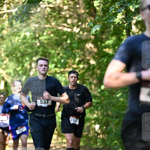 06.10.2024 - Bramfelder Halbmarathon 2024 Dr. Thomas Lammeyer http://msf.ph/oto/7340244 06.10.2024 10:42:20 Laufen 362, 537, 353 meine-sportfotos.de
