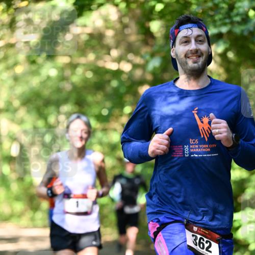 06.10.2024 - Bramfelder Halbmarathon 2024 Dr. Thomas Lammeyer http://msf.ph/oto/7340262 06.10.2024 10:42:23 Laufen 362, 74 meine-sportfotos.de