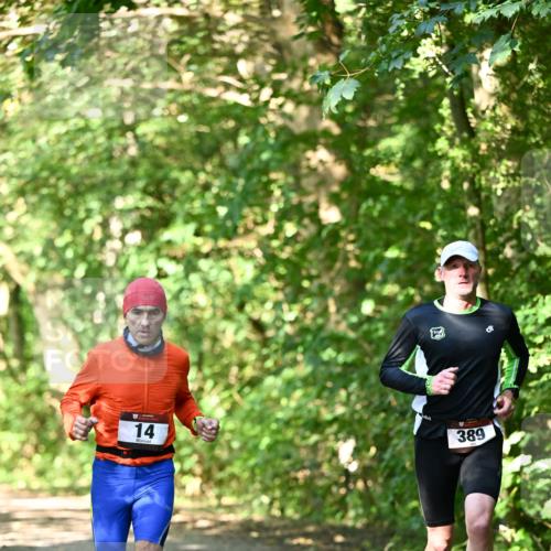 06.10.2024 - Bramfelder Halbmarathon 2024 Dr. Thomas Lammeyer http://msf.ph/oto/7340270 06.10.2024 10:42:25 Laufen 14, 389 meine-sportfotos.de
