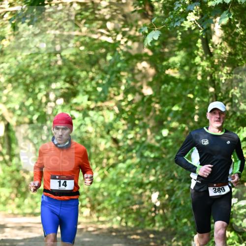 06.10.2024 - Bramfelder Halbmarathon 2024 Dr. Thomas Lammeyer http://msf.ph/oto/7340271 06.10.2024 10:42:26 Laufen 14, 389 meine-sportfotos.de