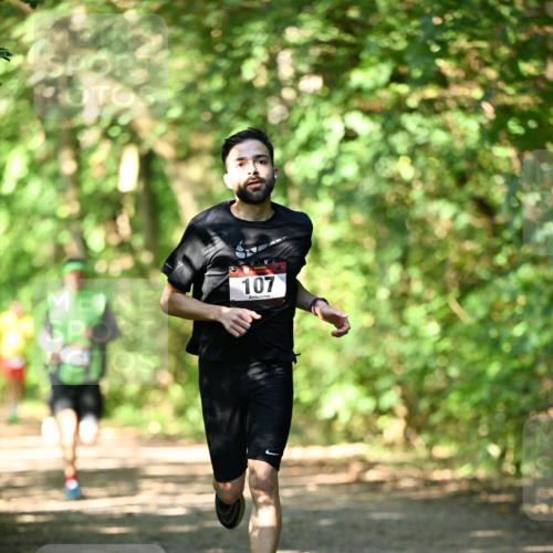 06.10.2024 - Bramfelder Halbmarathon 2024 Dr. Thomas Lammeyer http://msf.ph/oto/7340285 06.10.2024 10:42:36 Laufen 107 meine-sportfotos.de