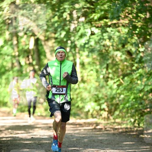 06.10.2024 - Bramfelder Halbmarathon 2024 Dr. Thomas Lammeyer http://msf.ph/oto/7340299 06.10.2024 10:42:39 Laufen 253 meine-sportfotos.de