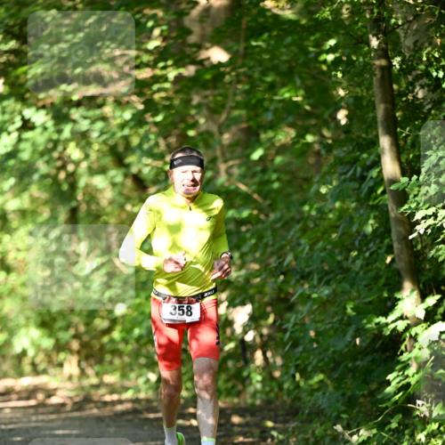06.10.2024 - Bramfelder Halbmarathon 2024 Dr. Thomas Lammeyer http://msf.ph/oto/7340318 06.10.2024 10:42:51 Laufen 358, 31 meine-sportfotos.de