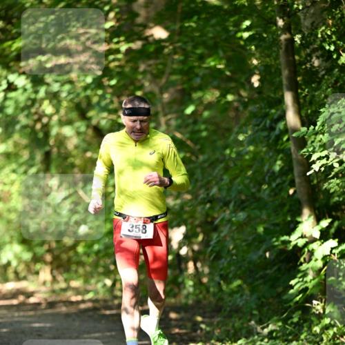 06.10.2024 - Bramfelder Halbmarathon 2024 Dr. Thomas Lammeyer http://msf.ph/oto/7340321 06.10.2024 10:42:52 Laufen 358, 31 meine-sportfotos.de